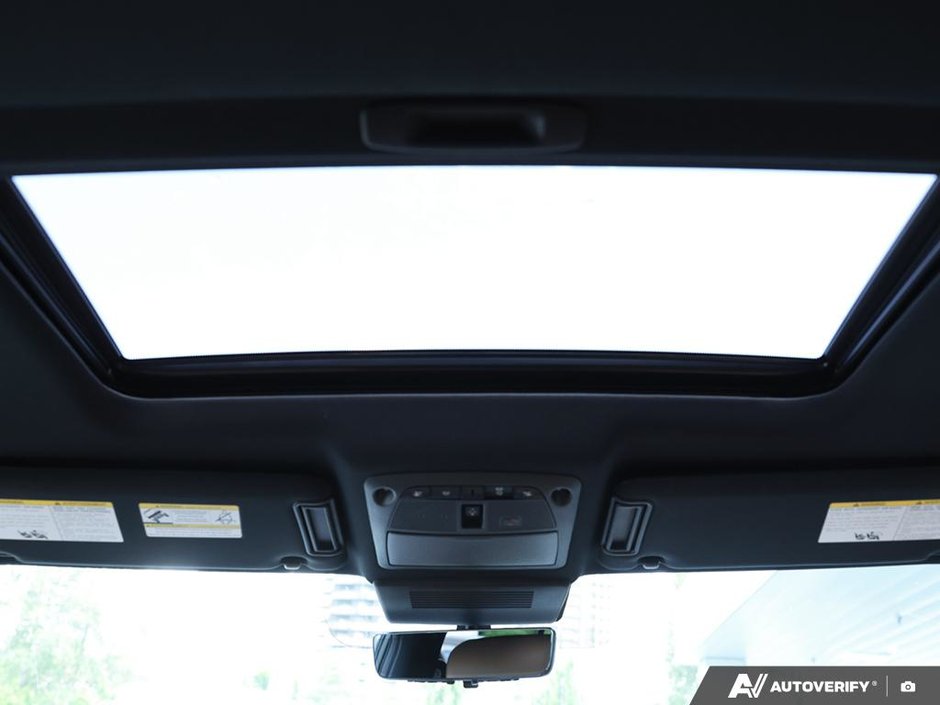 2022 Infiniti QX80 PROACTIVE // 7 PASSENGER-18
