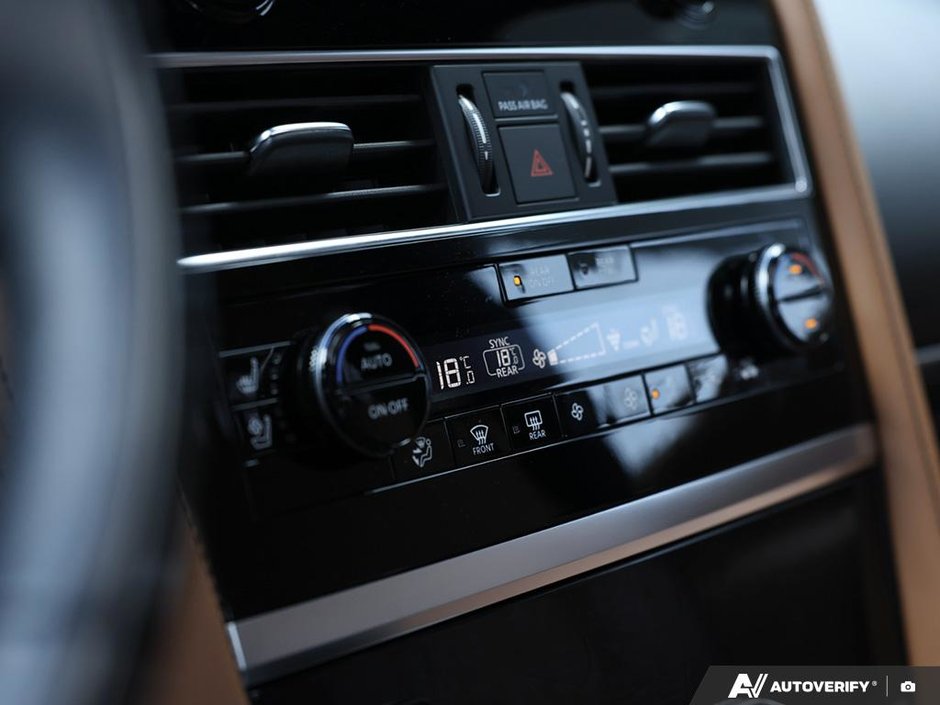 2022 Infiniti QX80 PROACTIVE // 7 PASSENGER-12