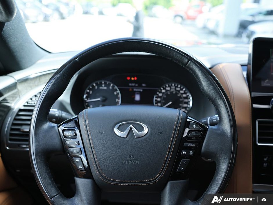 2022 Infiniti QX80 PROACTIVE // 7 PASSENGER-6