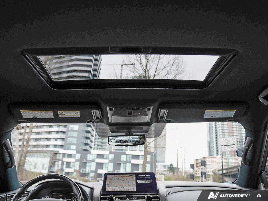 2024 Infiniti QX80 PROACTIVE // 7 PASSENGER-18