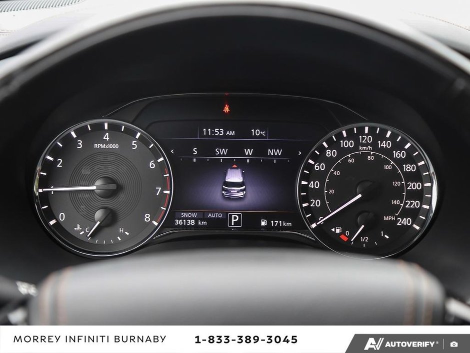 2024 Infiniti QX80 PROACTIVE // 7 PASSENGER-15