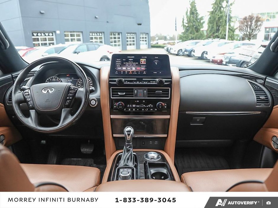 2024 Infiniti QX80 PROACTIVE // 7 PASSENGER-25