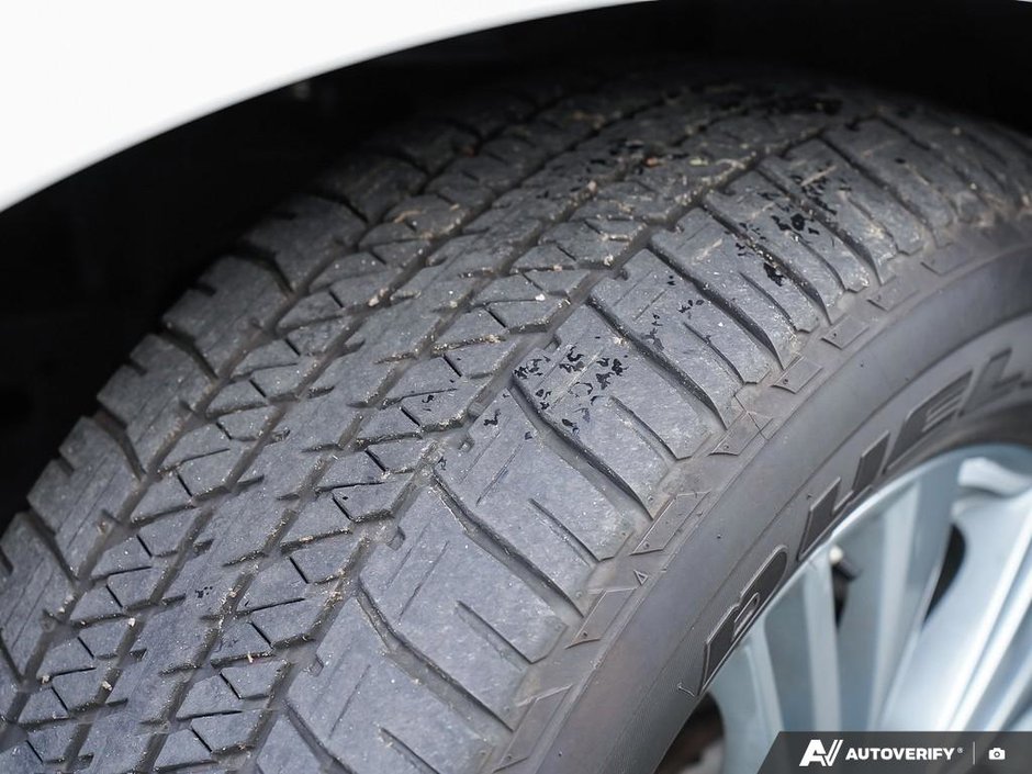 2024 Infiniti QX80 LUXE // ULTRA LOW KMS-21