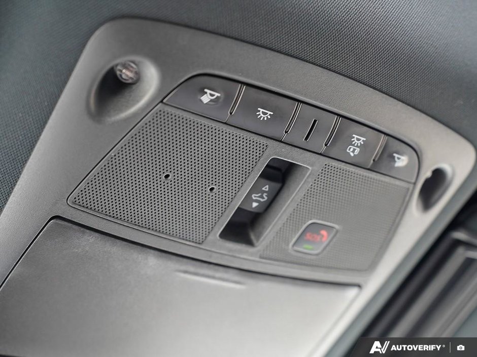 2024 Infiniti QX80 LUXE // ULTRA LOW KMS-14