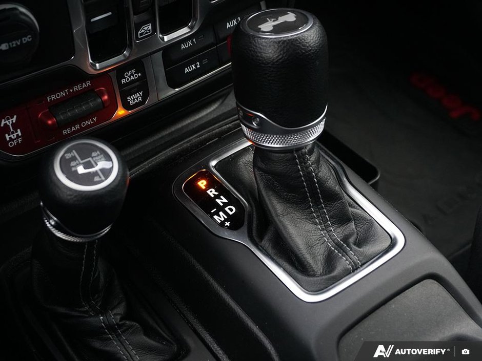 2024 Jeep Wrangler 4xe RUBICON 4XE-12