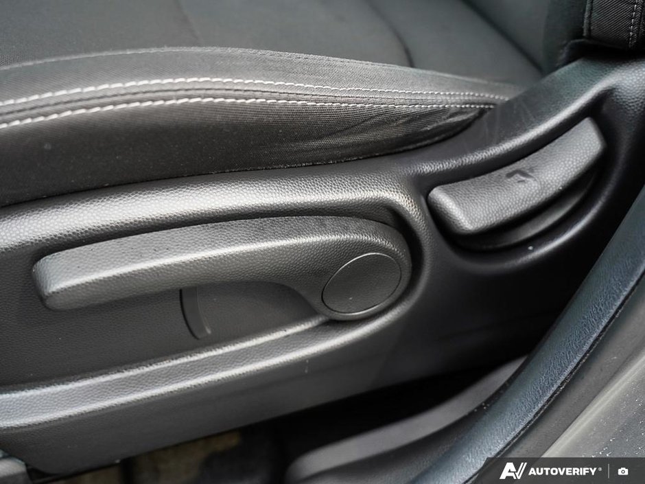 2018 Kia Soul LX // 2 SETS OF TIRES!-18