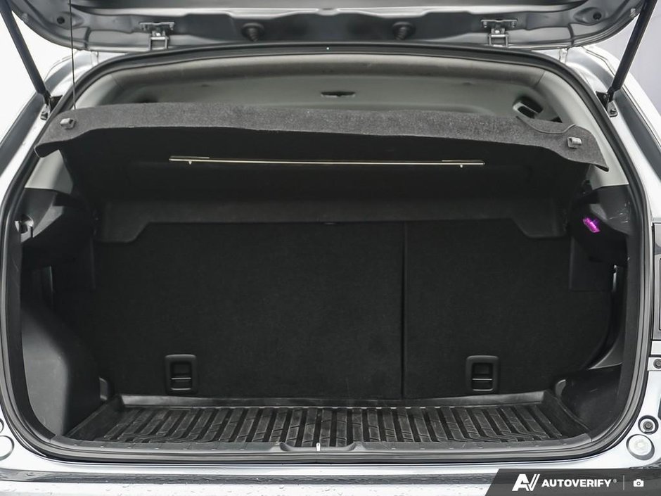 2020 Mitsubishi RVR SE FWD // NO ACCIDENTS-24