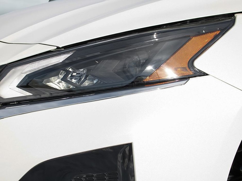 2024 Nissan Altima PLATINUM-9