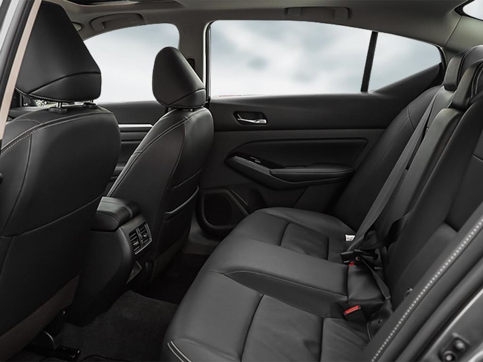 2025 Nissan Altima PLATINUM-18