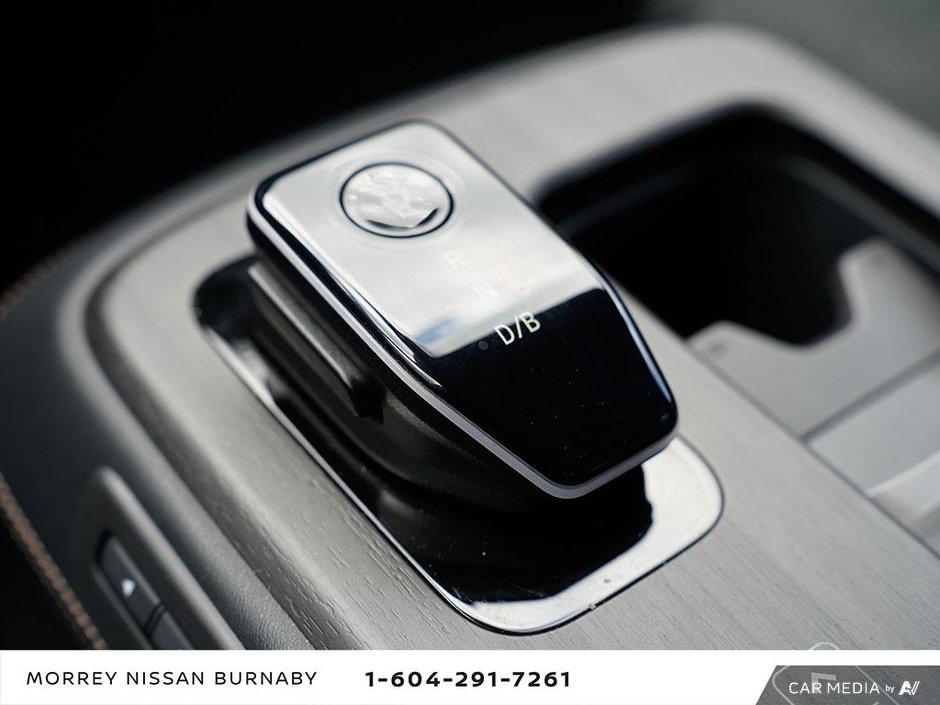 2024 Nissan Ariya ENGAGE + SUPER LOW KMS-24