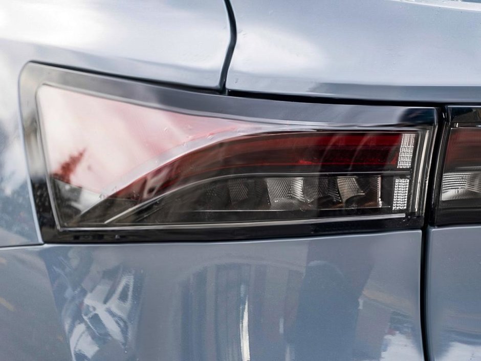 2025 Nissan Ariya Extended Range EVOLVE+ FWD-9