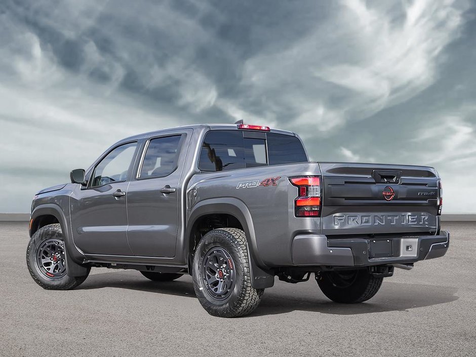 2025 Nissan Frontier PRO-4X Luxury-3