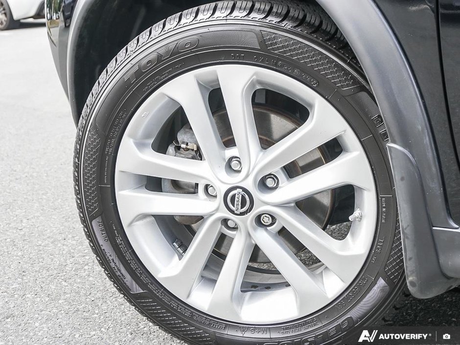 2016 Nissan Juke SV AWD // ULTRA LOW KMS-19