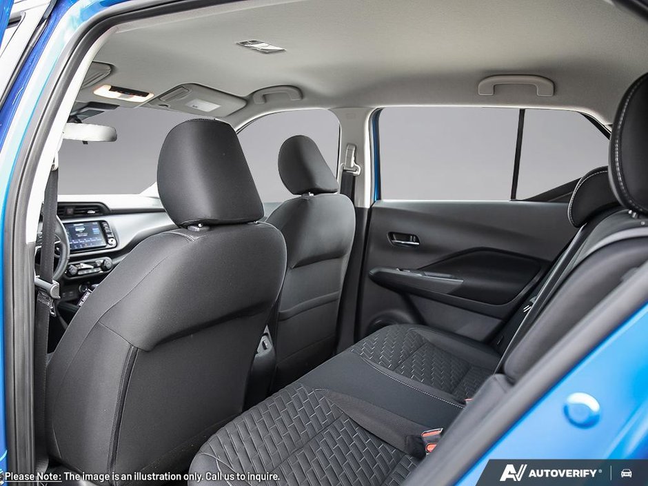 2025 Nissan Kicks Play SV-20