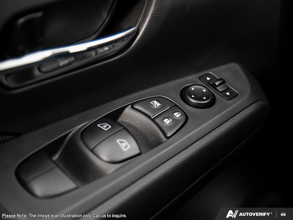 2025 Nissan Kicks Play SV-15