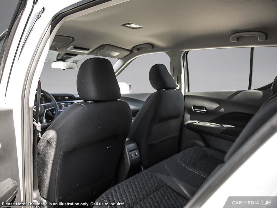 2025 Nissan Kicks Play SV-20