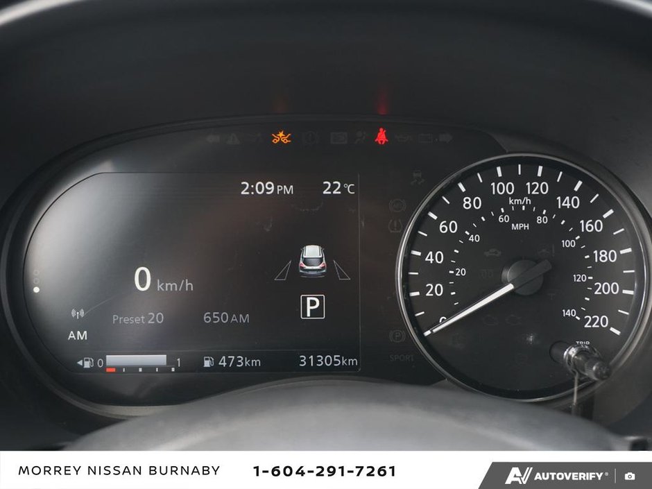 2025 Nissan Kicks Play SV CVT // 2.99% FINANCING-17
