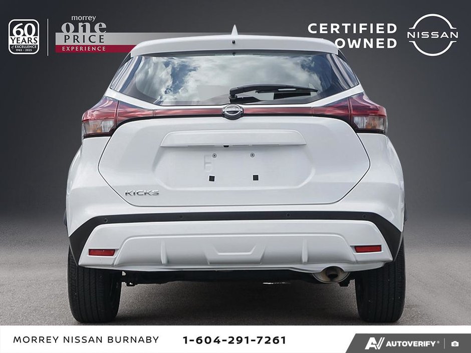 2025 Nissan Kicks Play SV CVT // 2.99% FINANCING-5