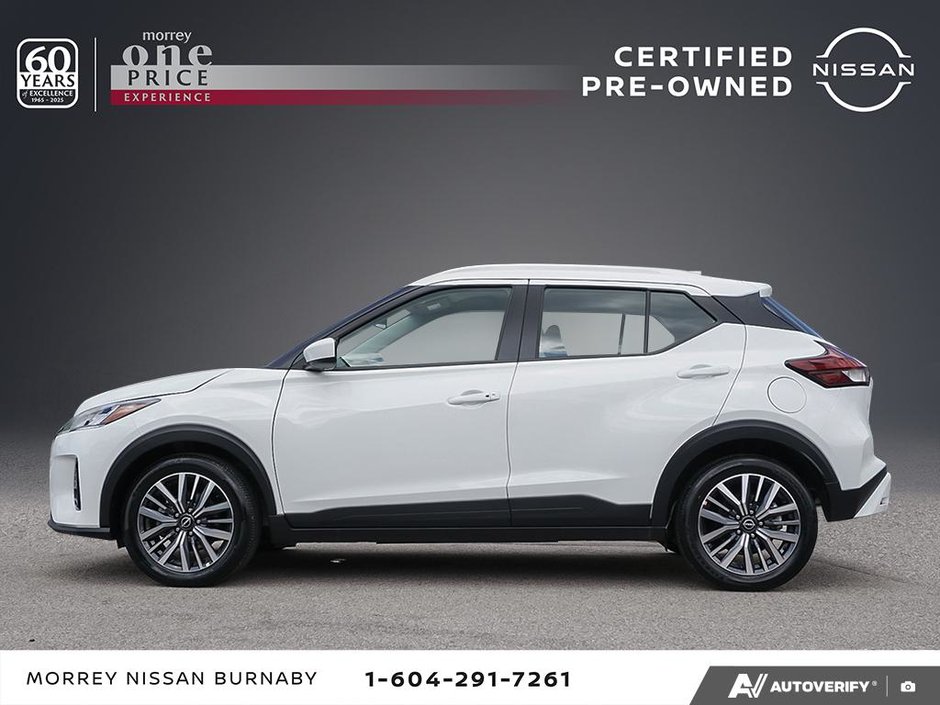 2025 Nissan Kicks Play SV CVT // 2.99% FINANCING-3