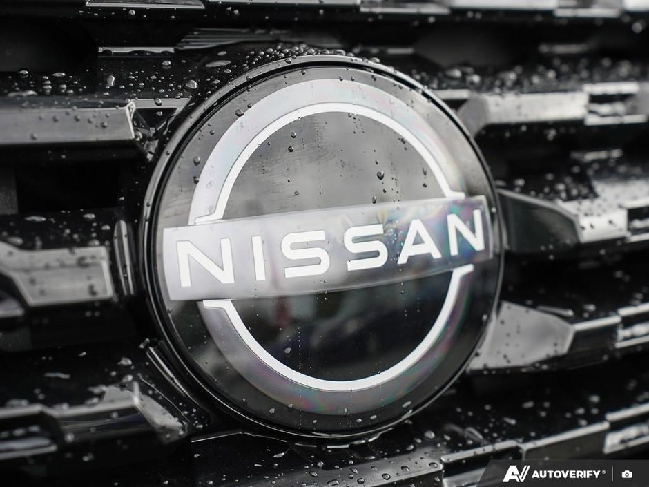 2025 Nissan Kicks Play SV // NO ACCIDENTS-23