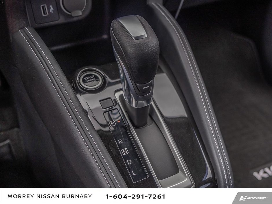 2019 Nissan KICKS SV CVT + NISSAN CERTIFIED-18