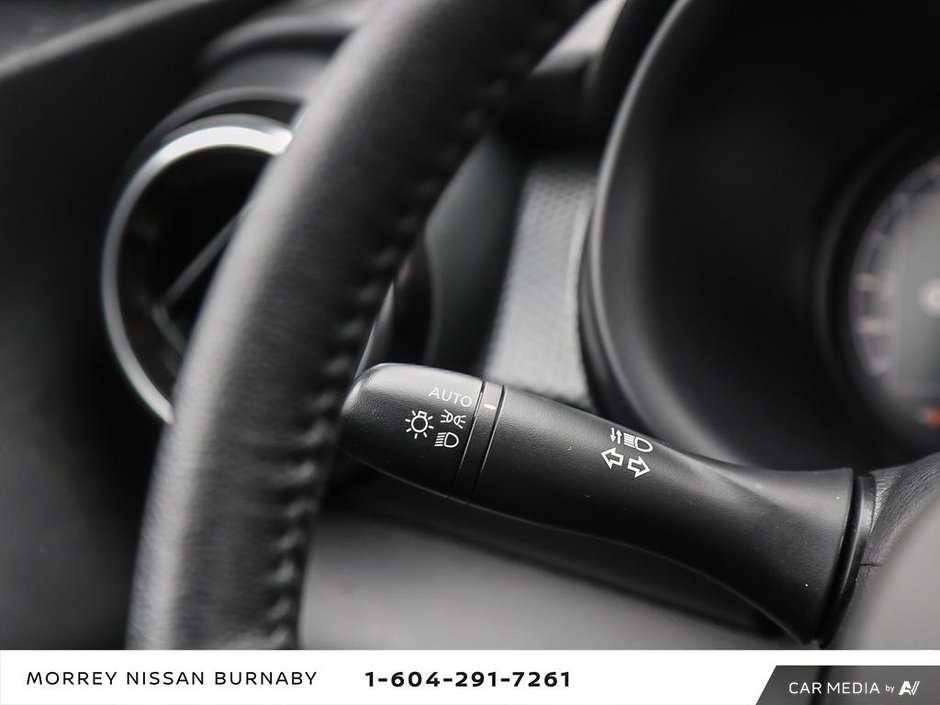 2021 Nissan Kicks SV CVT // GREAT ON GAS-16