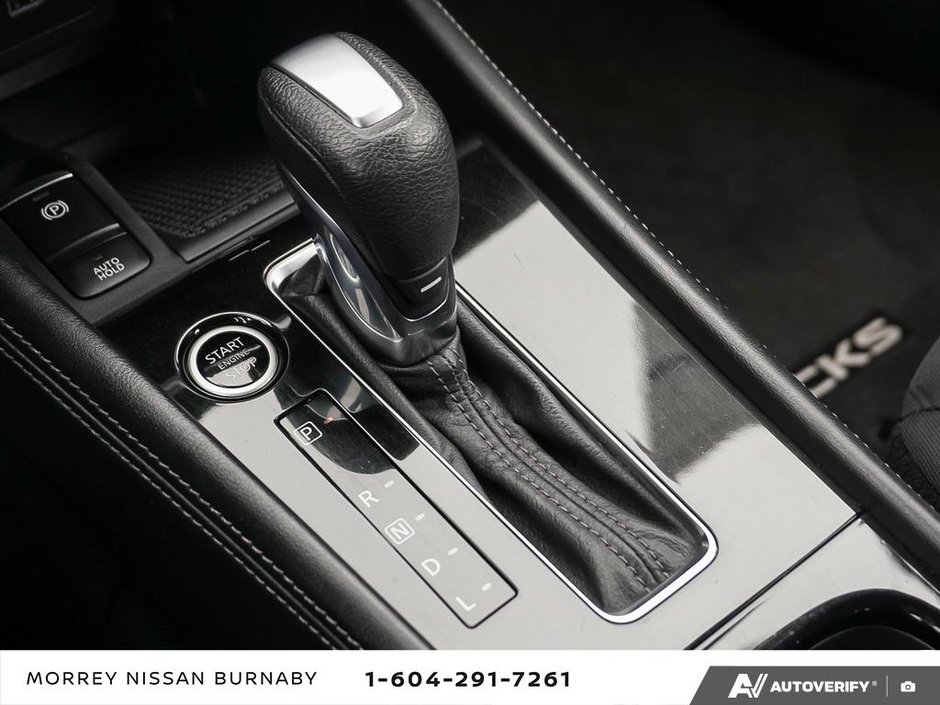 2022 Nissan Kicks SV CVT // 2.99% FINANCING-22