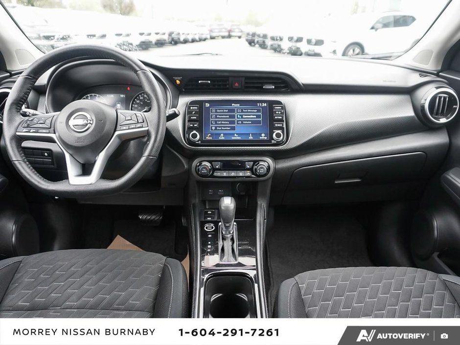 2022 Nissan Kicks SV CVT // 2.99% FINANCING-14