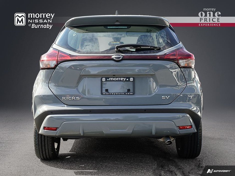 2023 Nissan Kicks SV + NO ACCIDENTS-4