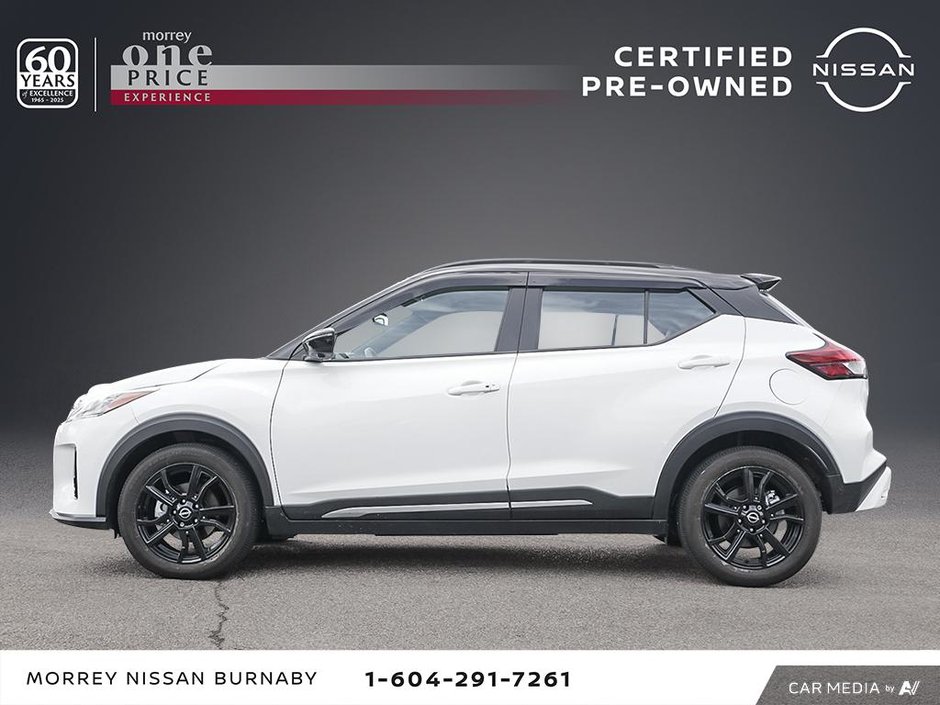 2023 Nissan Kicks SR CVT + ULTRA LOW KMS-3