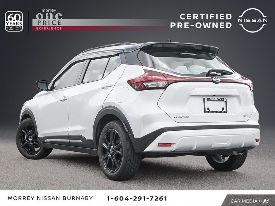 2023 Nissan Kicks SR CVT + ULTRA LOW KMS-4