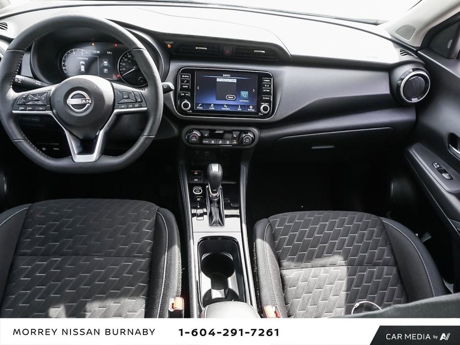 2023 Nissan Kicks SV CVT + ULTRA LOW KMS-14