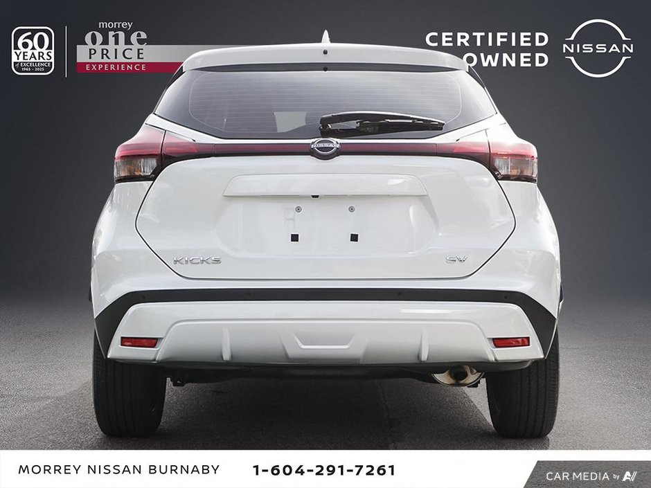 2023 Nissan Kicks SV CVT + ULTRA LOW KMS-5