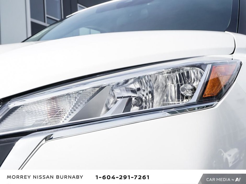 2023 Nissan Kicks SV CVT + ULTRA LOW KMS-10