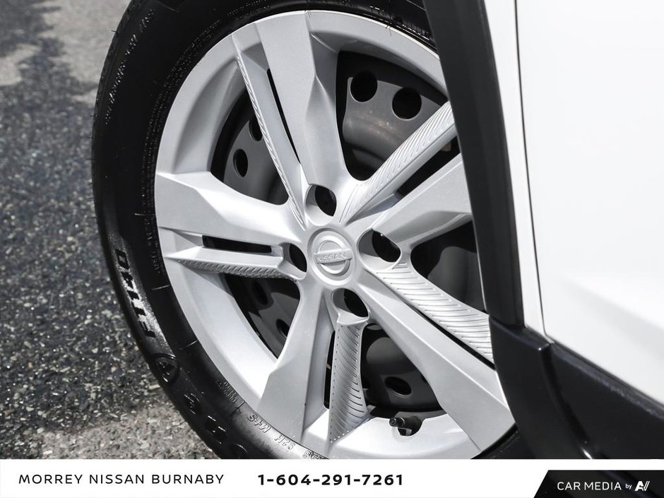 2023 Nissan Kicks S CVT + ULTRA LOW KMS-6