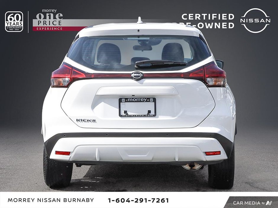 2023 Nissan Kicks S CVT + ULTRA LOW KMS-5