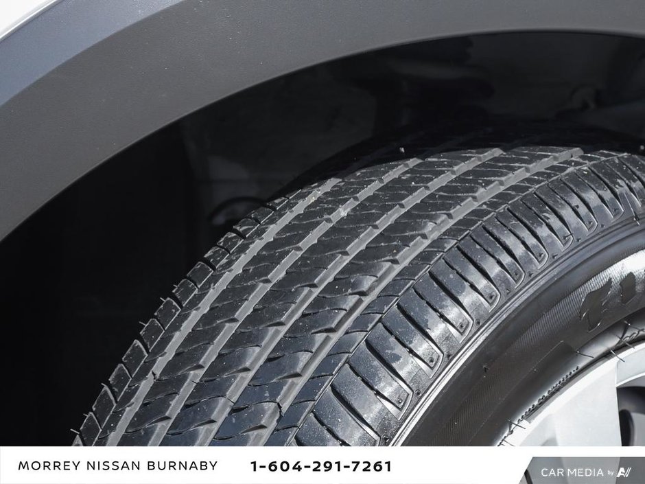 2023 Nissan Kicks S CVT + ULTRA LOW KMS-7