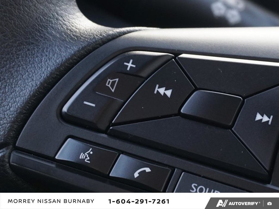 2023 Nissan Kicks S CVT // 2.99% FINANCING-20