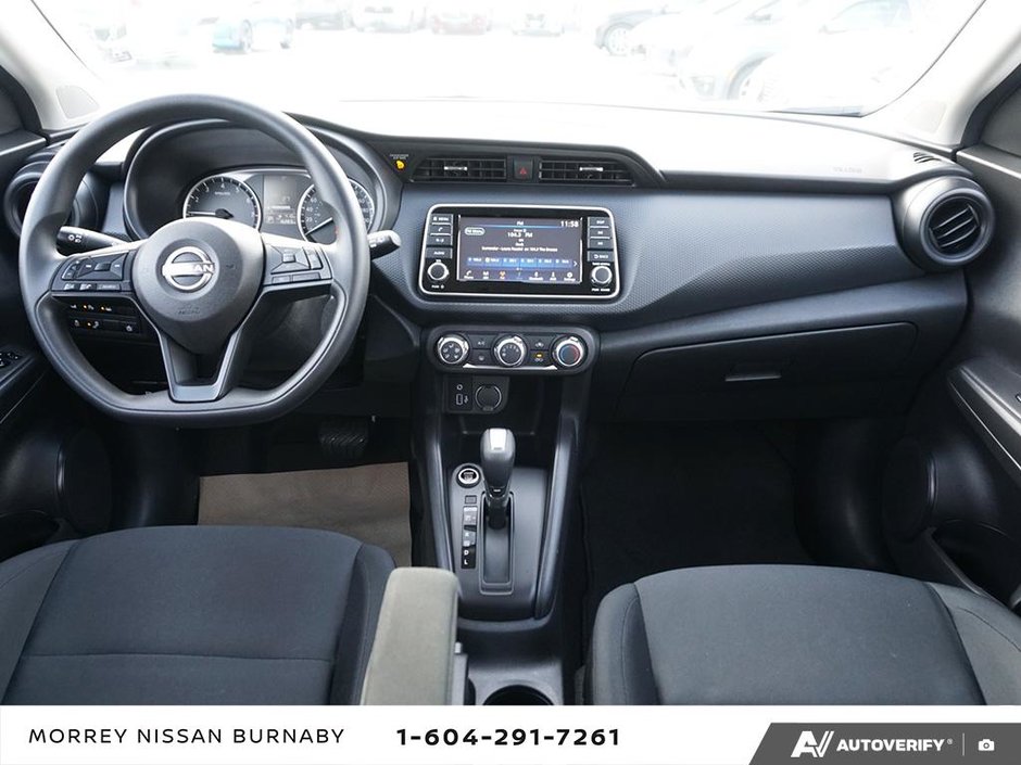 2023 Nissan Kicks S CVT // 2.99% FINANCING-14