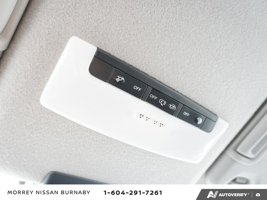 2023 Nissan Kicks S CVT // 2.99% FINANCING-26