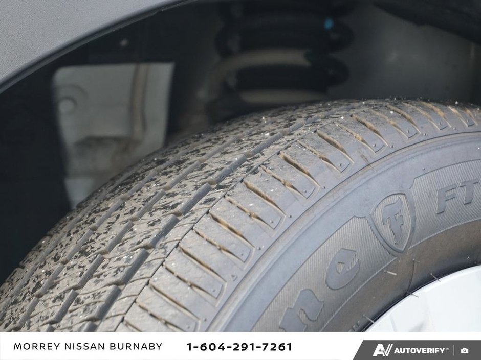 2023 Nissan Kicks S CVT // 2.99% FINANCING-7