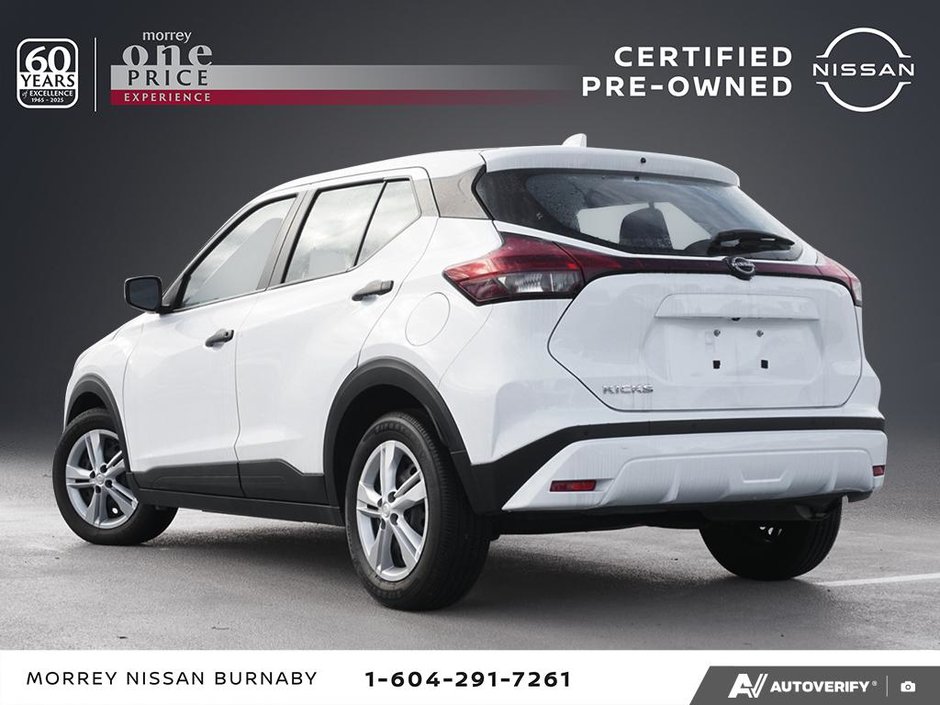 2023 Nissan Kicks S CVT // 2.99% FINANCING-4