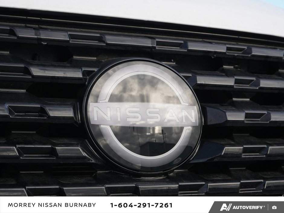 2023 Nissan Kicks S CVT // 2.99% FINANCING-9