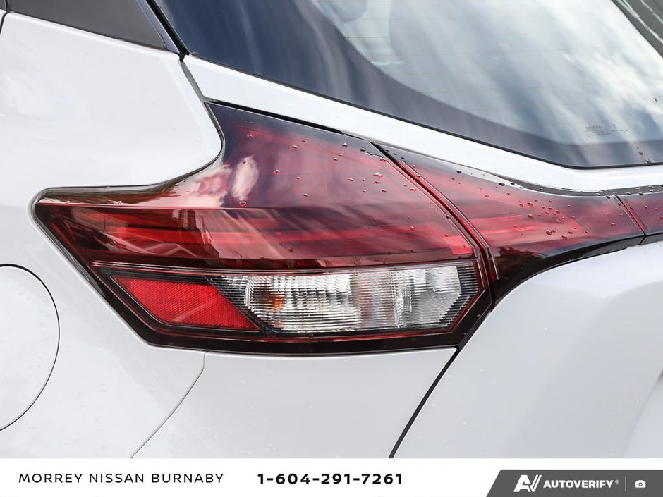 2023 Nissan Kicks S // NISSAN CERTIFIED-12