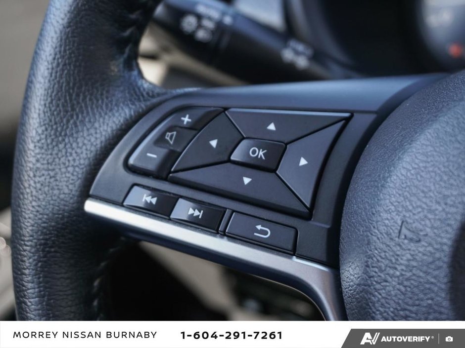 2023 Nissan Kicks SV CVT // 2.99% FINANCING-19