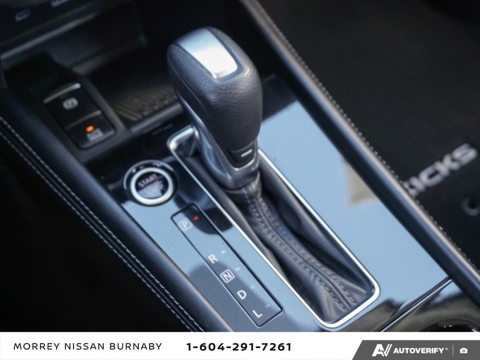 2023 Nissan Kicks SV CVT // 2.99% FINANCING-22