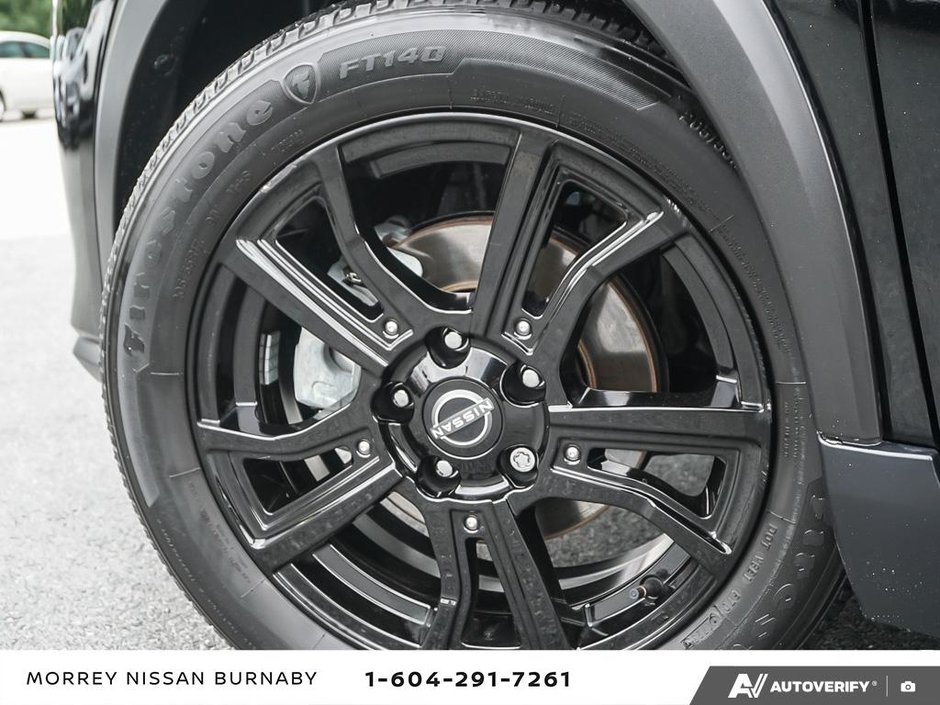 2023 Nissan Kicks SR // 2.99% FINANCING-6