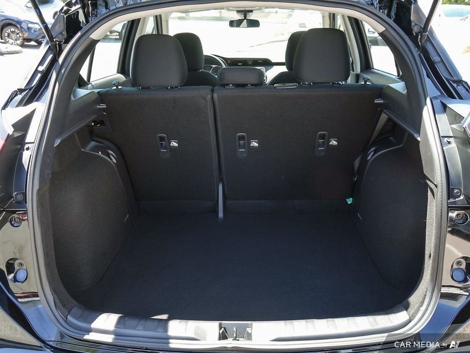 2024 Nissan Kicks S CVT // NO ACCIDENTS-25
