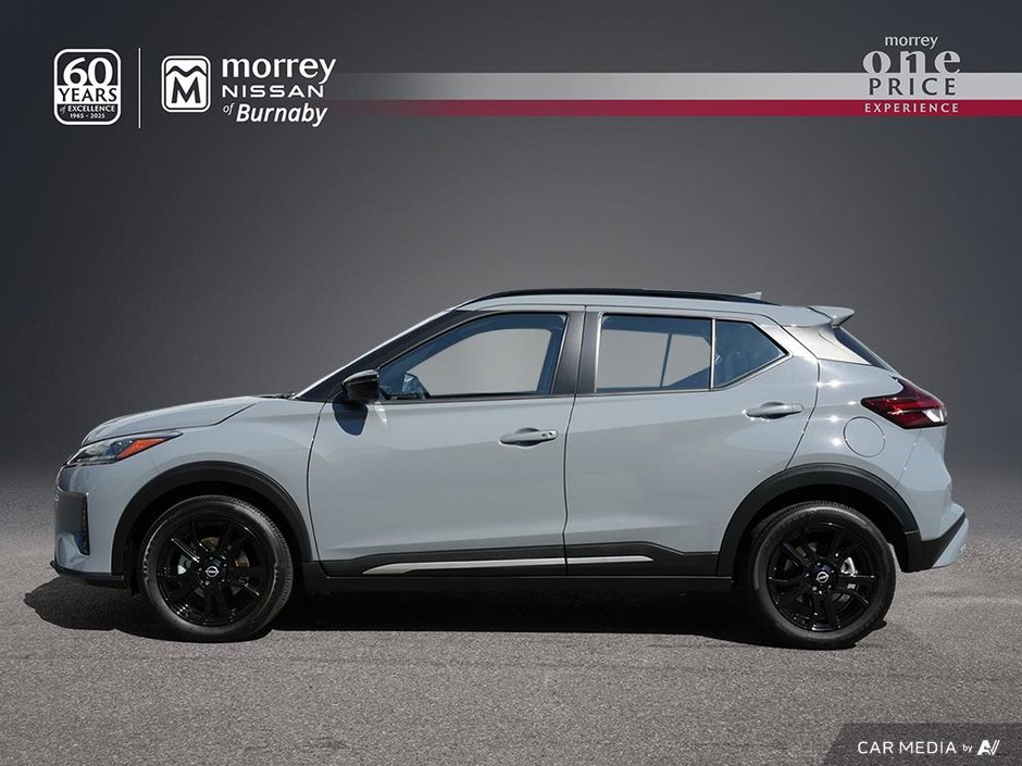 2024 Nissan Kicks SR CVT // NO ACCIDENTS-2