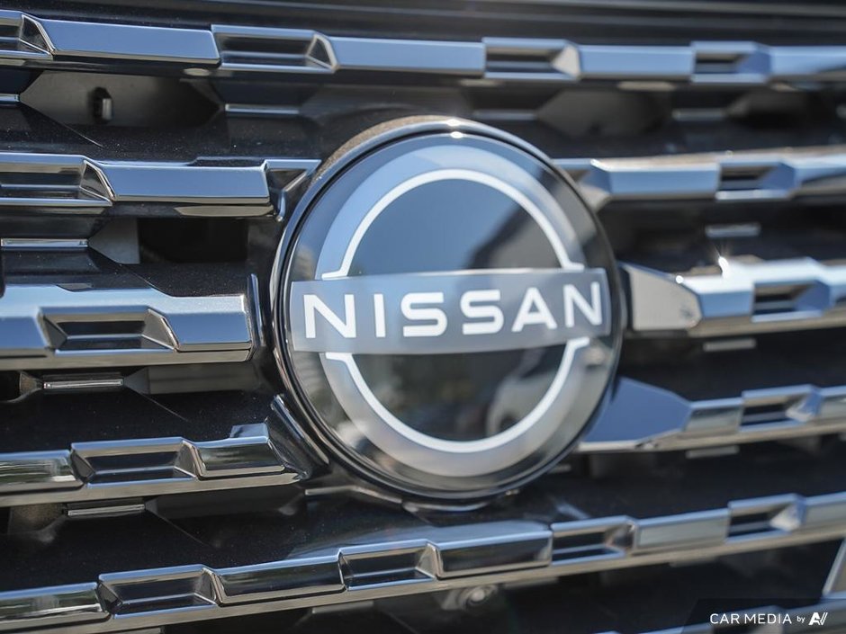 2024 Nissan Kicks SR CVT // NO ACCIDENTS-23